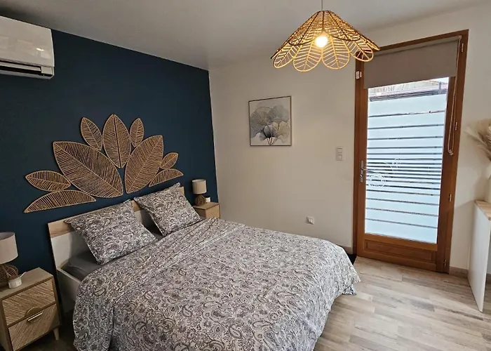 Privé Climatisé Pensión Vertaizon